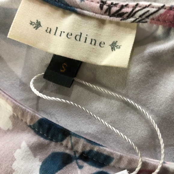 Ladies dress or night shirt - Picture 2 of 3